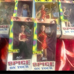 Spice Girls On Tour Dolls Set